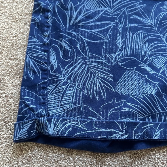 True Nation by DXL Navy Blue Tropical Palms Drawstring Shorts Men’s Size 54 - Picture 7 of 16